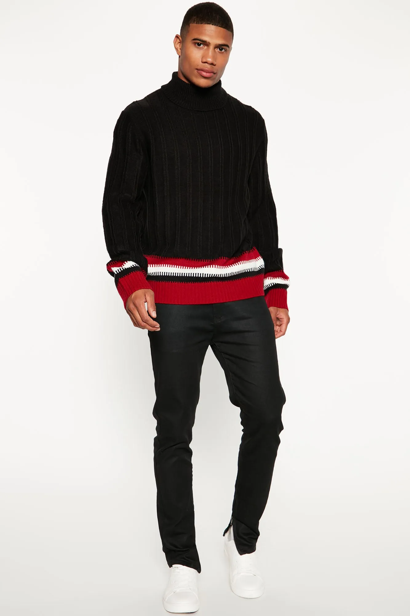 Best In Turtleneck Sweater - Black/Red