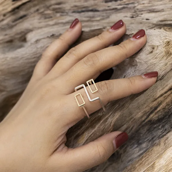 Creating Things by Andrea Rojas Córdoba - One Line Ring